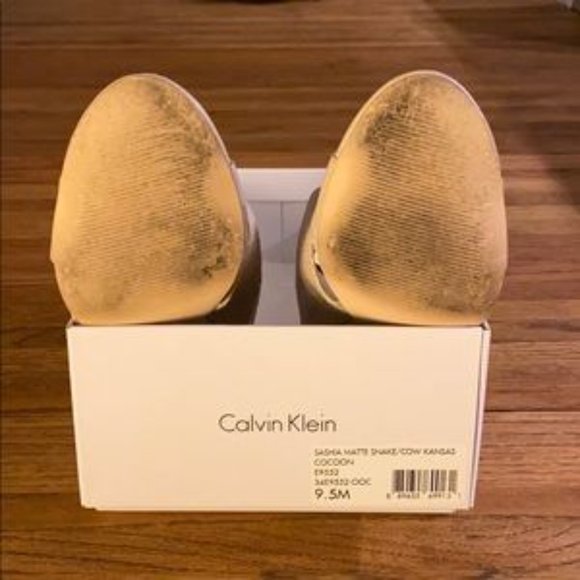 Calvin Klein snake/cow Shashia matte heels - Picture 3 of 4